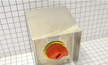 Mennekes Electrical Products Disconnect Switches ME30SLP2A-M2 - Enclosed Disconnect Switch, 3-P, 30A/600VAC (ME30SLP2A-M2)