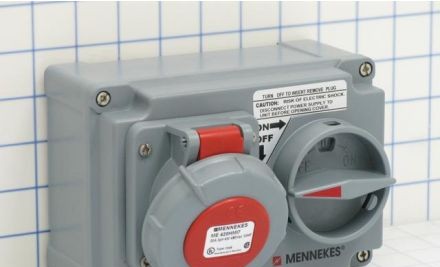 Mennekes Electrical Products Plugs & Receptacles ME420HMI7 - Mechanical Interlock, 20A, 4-W, 480V Horizontal (ME420HMI7)