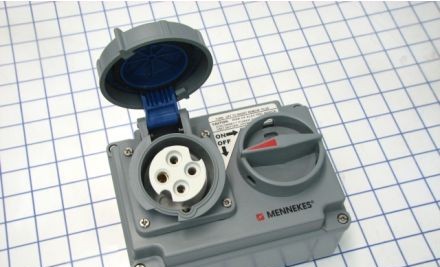 Mennekes Electrical Products Plugs & Receptacles ME420HMI9 - 20A 4W 250V Horizontal Mount Mechanical (ME420HMI9)