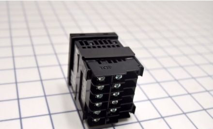 Cal Controls Process Controllers MV160LRR0021U0 - Temp Controller, 1/16 DIN, 24VAC/DC (MV160LRR0021U0)