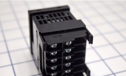 Cal Controls Process Controllers MV160LRRR021U0 - Temp Controller, 1/16 DIN, 24VAC/DC (MV160LRRR021U0)