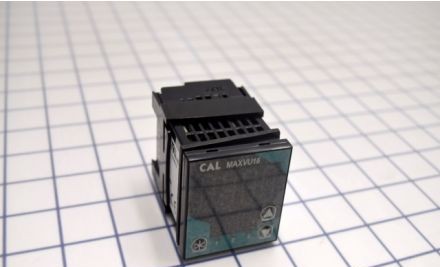 Cal Controls Process Controllers MV160MAA0021U0 - Temp Controller,1/16 DIN,110/240VAC (MV160MAA0021U0)