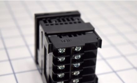 Cal Controls Process Controllers MV160MARR021U0 - Temp Controller,1/16 DIN,110-240VAC (MV160MARR021U0)