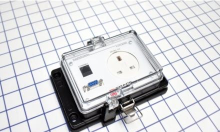 Grace Technologies Remote Access Interfaces P-Q7R2-M2RB0 - N4XDB-9/Cat5Ethernet (P-Q7R2-M2RB0)