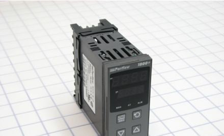 Partlow Process Controllers P1800100000 - Plus Series 1/8 DIN Controller (P1800100000)