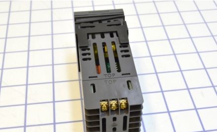 West Control Solutions Process Controllers P6101Z2110102 - Plus Series 1/16 DIN PID Controller (P6101Z2110102)