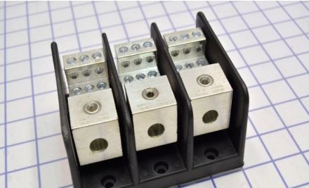 Ilsco Power Distribution Blocks PDB-16-2/0-3 - Distribution Block, 3-P, 175A, Bx/Bx Line: (PDB-16-2/0-3)