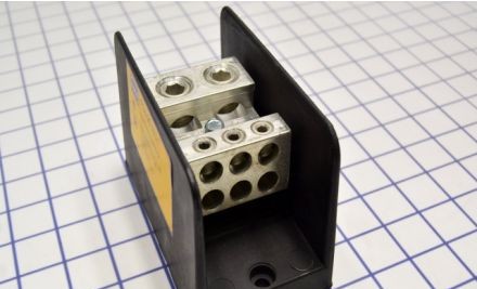 Ilsco Power Distribution Blocks PDB-26-350-1 - AL MEC (P)(2)350-6 (S)(6)2/0-1 4 T UR CSA (PDB-26-350-1)