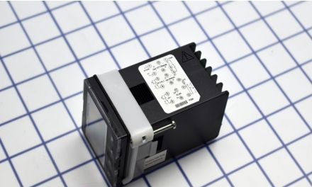Red Lion Process Controllers PXU31AB0 - 1/16 CNTL, 20MA, RLY,485,USR,DC (PXU31AB0)
