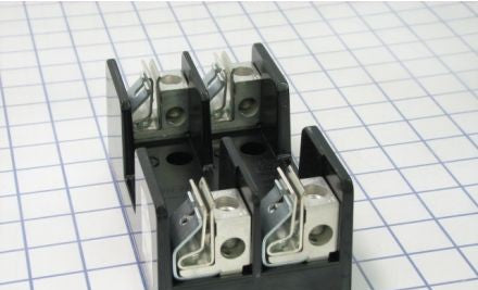 Marathon Special Products Fuseblocks & Holders R100A2B - FUSEBLOCK, 2-POLE, 100A/250V, R BOX LUG (R100A2B)