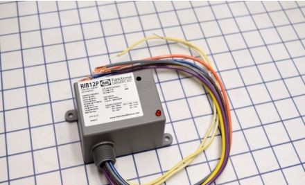 Functional Devices Relays RIB12P - Enclosed Relay 20Amp DPDT 12Vac/dc (RIB12P)