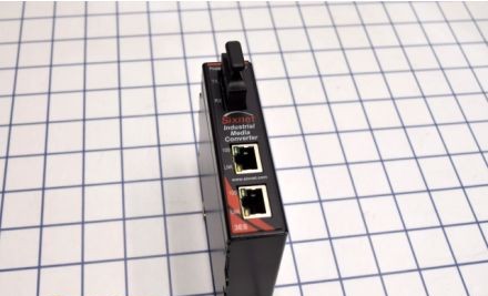 Red Lion Media Converters SLX-3ES-2SC - SL CON,NO ENCL W/MF-SC (SLX-3ES-2SC)
