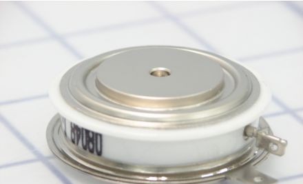 Infineon SCRs T390N12TOF - SCR, TO-200AB-1, 1200V, 381A (T390N12TOF)